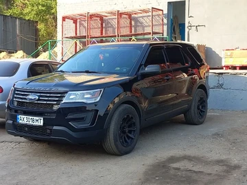 Авто Ford Explorer 2017 № 8336414