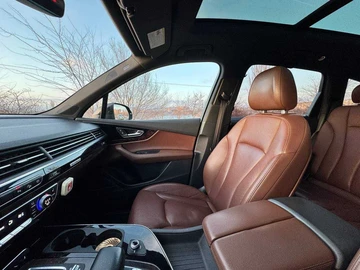 Авто Audi Q7 2018 № 8336430