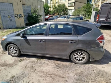 Авто Toyota Prius 2017 № 8336526