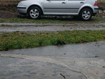 Авто Volkswagen Golf 2003 № 8336534