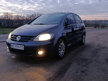 Авто Volkswagen Golf Plus 2006 № 8336683