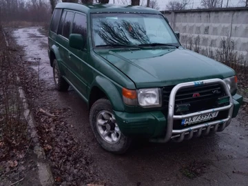 Авто Mitsubishi Pajero 1997 № 8336724