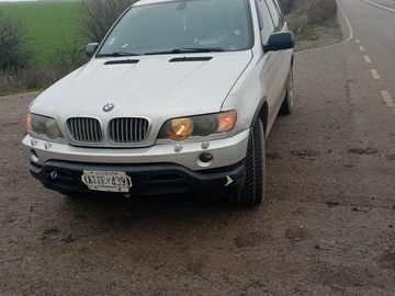 Авто BMW X5 2002 № 8336799