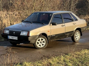 Авто ВАЗ 21099 2002 № 8336800