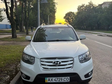 Авто Hyundai Santa Fe 2011 № 8336820
