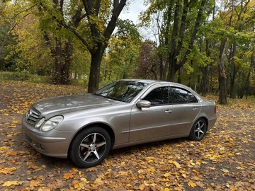 Авто Mercedes E Серия 2004 № 8336850