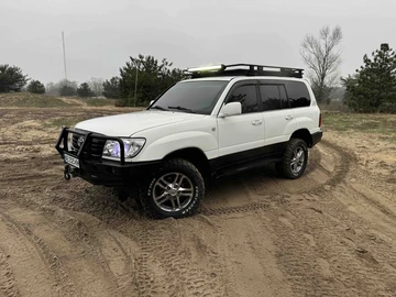 Авто Toyota Land Cruiser 100 1998 № 8337009