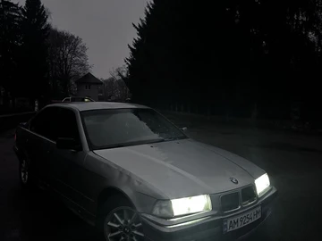 Авто BMW 3 Серия 1992 № 8337033