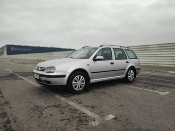 Авто Volkswagen Golf 2000 № 8337216