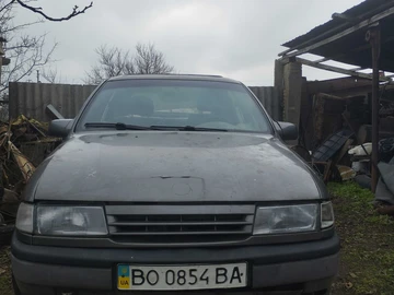 Авто Opel Vectra 1989 № 8337217