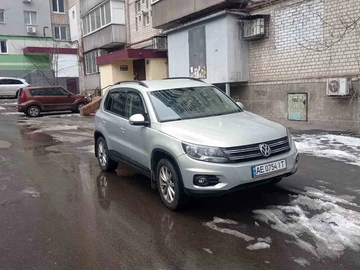 Авто Volkswagen Tiguan 2015 № 8337227