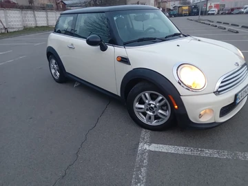 Авто MINI Cooper 2012 № 8337348