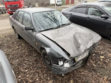Авто Toyota Carina 1988 № 8337358