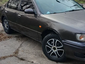 Авто Nissan Maxima 1997 № 8337689