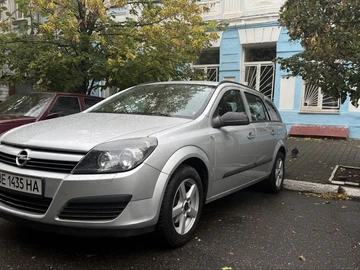 Авто Opel Astra 2004 № 8337755