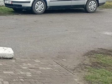 Авто Volkswagen Passat Sedan 2000 № 8337781