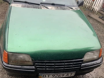 Авто Opel Kadett 1985 № 8337873