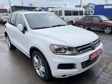 Авто Volkswagen Touareg 2012 № 8337925