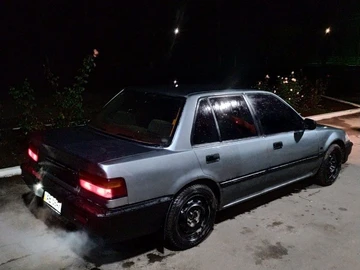 Авто Honda Civic 1990 № 8337927