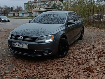 Авто Volkswagen Jetta 2011 № 8338104