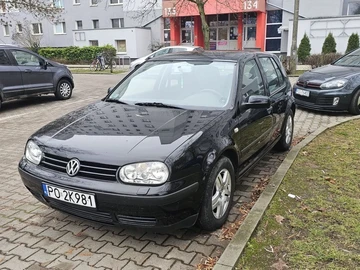 Авто Volkswagen Golf 2002 № 8338120