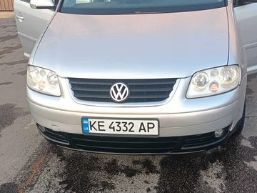 Авто Volkswagen Touran 2003 № 8338167