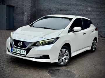 Авто Nissan Leaf 2021 № 8338169