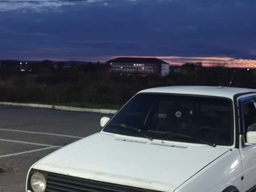Авто Volkswagen Golf 1984 № 8338205