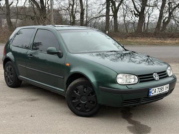 Авто Volkswagen Golf 1998 № 8338410