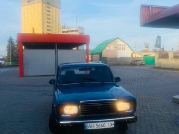 Авто ВАЗ 2107 1993 № 8338412