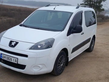 Авто Peugeot Partner 2010 № 8338462
