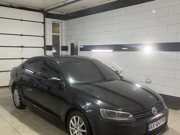 Авто Volkswagen Jetta 2011 № 8338600