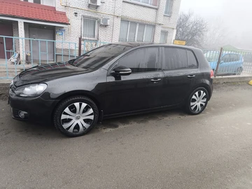 Авто Volkswagen Golf 2010 № 8338902
