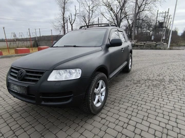 Авто Volkswagen Touareg 2005 № 8338938
