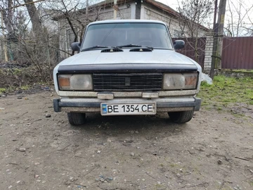 Авто ВАЗ 2105 1999 № 8338965