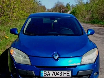 Авто Renault 4 2010 № 8338980