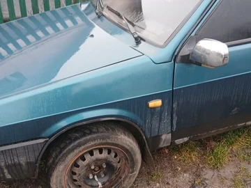 Авто ВАЗ 21099I 1999 № 8339140