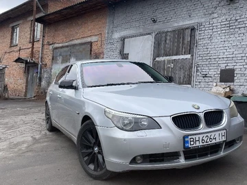 Авто BMW 5 Серия 2004 № 8339190