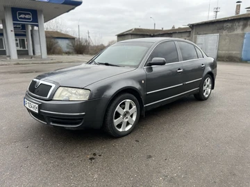 Авто Skoda Superb 2005 № 8339196