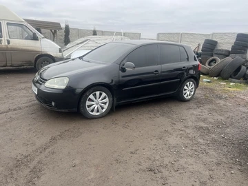 Авто Volkswagen Golf 2004 № 8339370