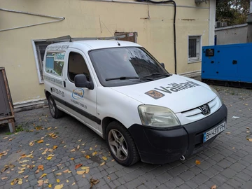 Авто Peugeot Partner 2011 № 8339454