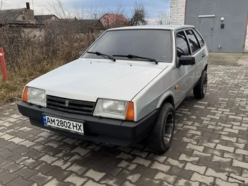 Авто ВАЗ 21093 2004 № 8339471