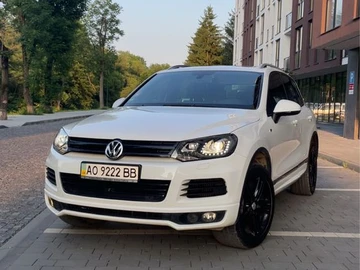 Авто Volkswagen Touareg 2013 № 8339580