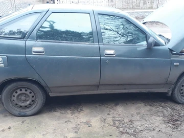 Авто ВАЗ 2112 2005 № 8339618