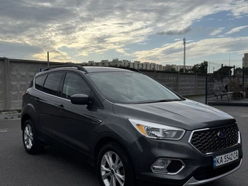 Авто Ford Escape 2018 № 8339636