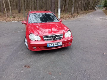 Авто Mercedes 220 2004 № 8339735