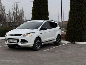 Авто Ford Kuga 2015 № 8339945