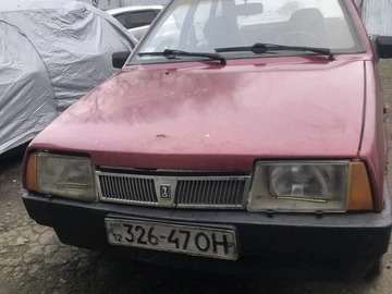 Авто ВАЗ 2109 1992 № 8339953