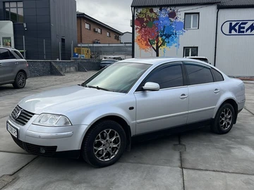 Авто Volkswagen Passat Sedan 2003 № 8339962