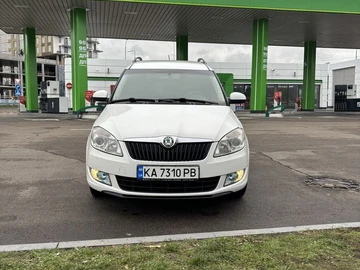 Авто Skoda Roomster 2012 № 8340080